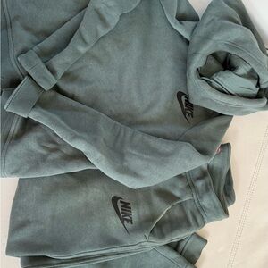 Nike Olive Green Hoodie and Sweatpants Set